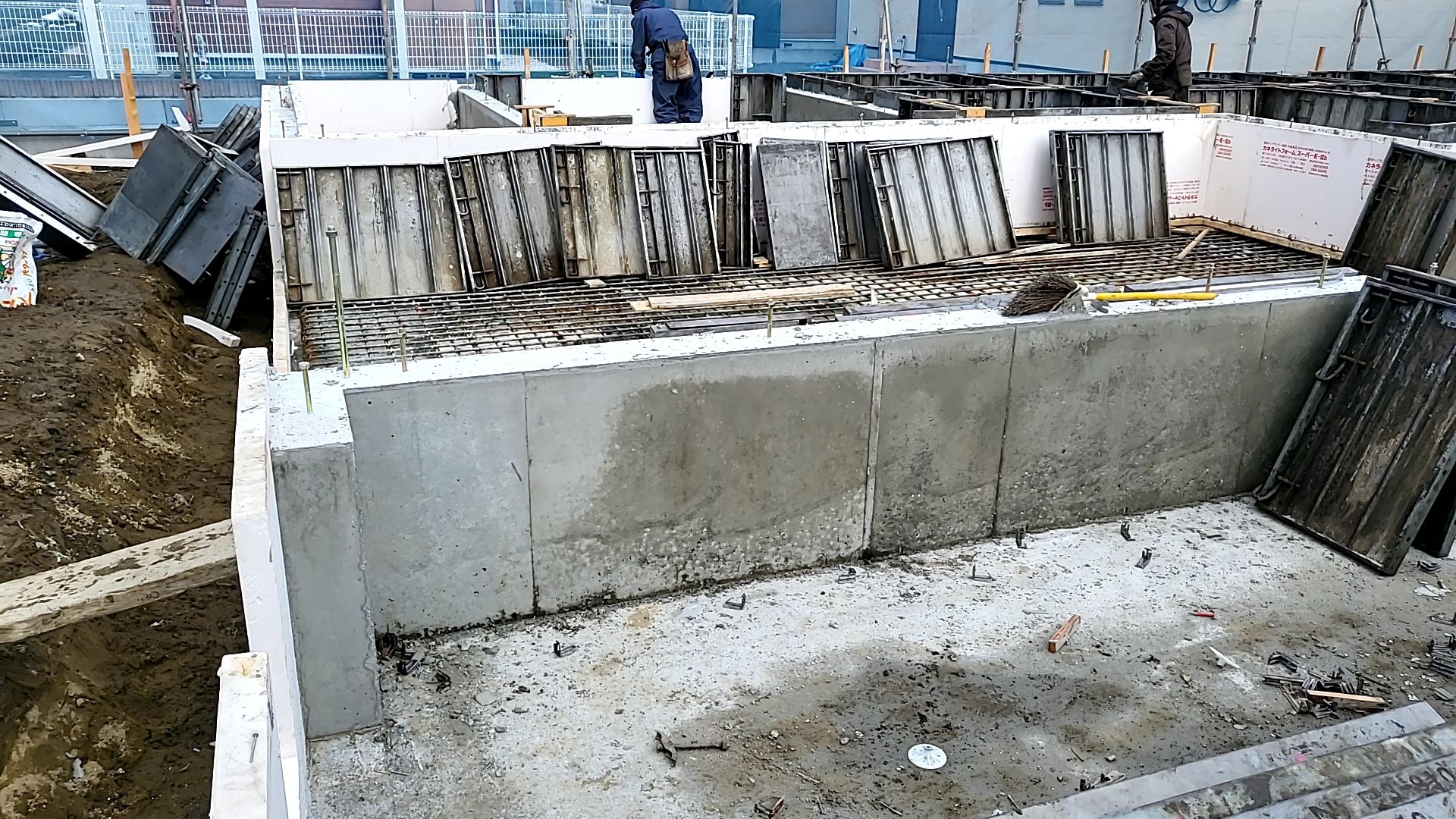 怪我のないよう、安全に十分気を配り作業を行っております。