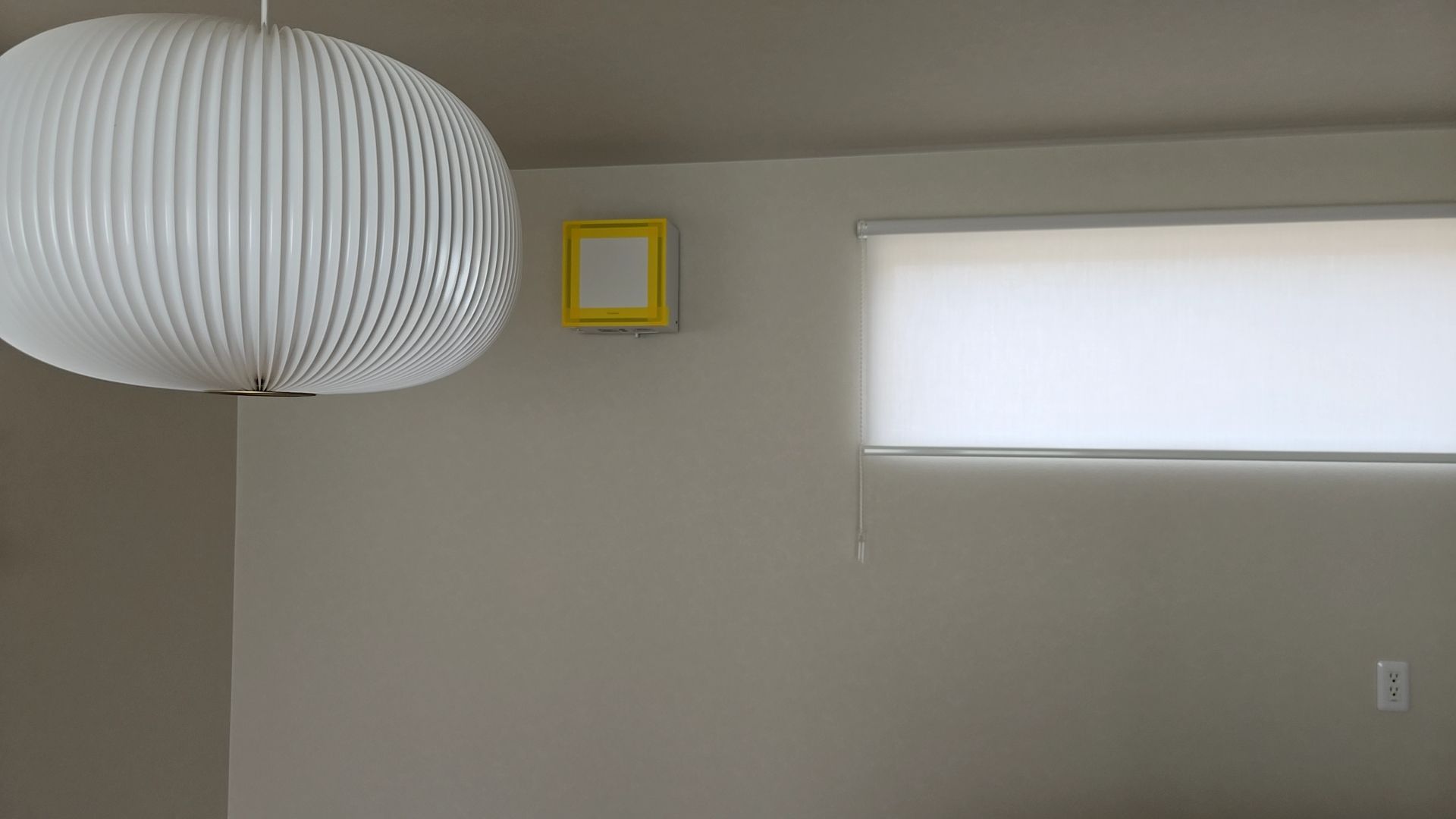 丁寧に目張りをして空気の漏れがないようにしています。