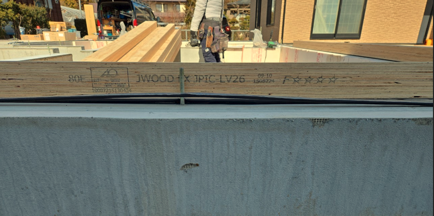 使用している土台です。適合仕様基準を確認しております。