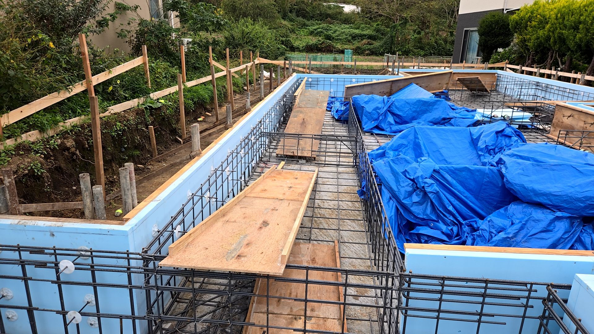 事故のないよう安全に十分気を付けながら、作業を進めています。