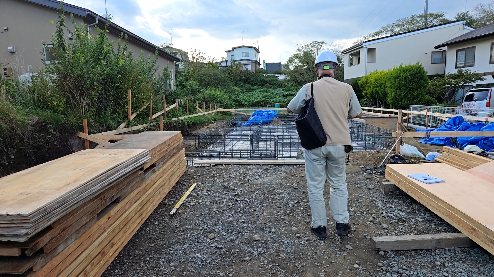 住宅あんしん保証による配筋検査が行われている様子です。こちらも、検査に問題はありませんでした。