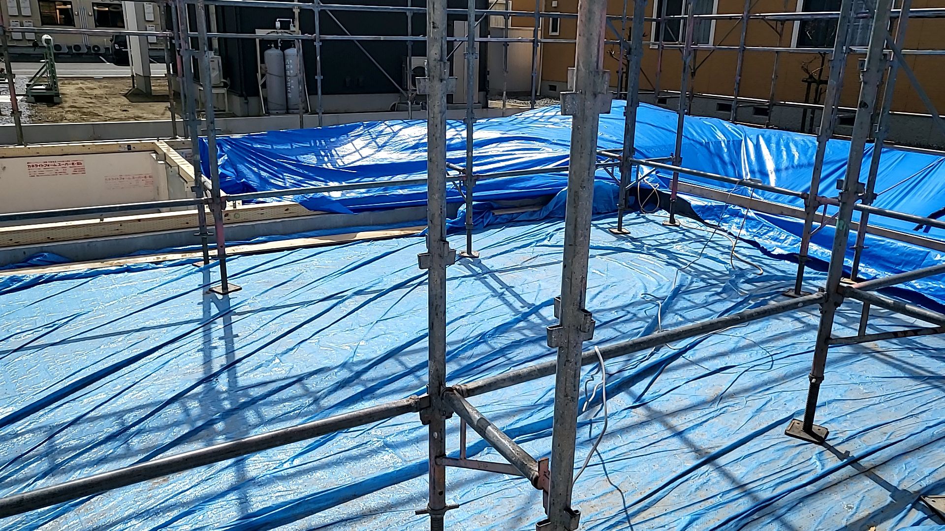 怪我のないよう安全には十分注意して作業を進めております。