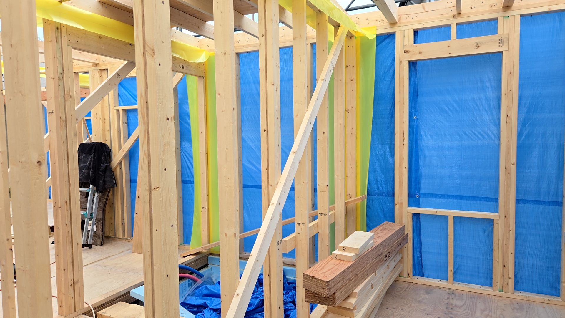 現場内は整理整頓・清掃をし、きれいな状態にしております。