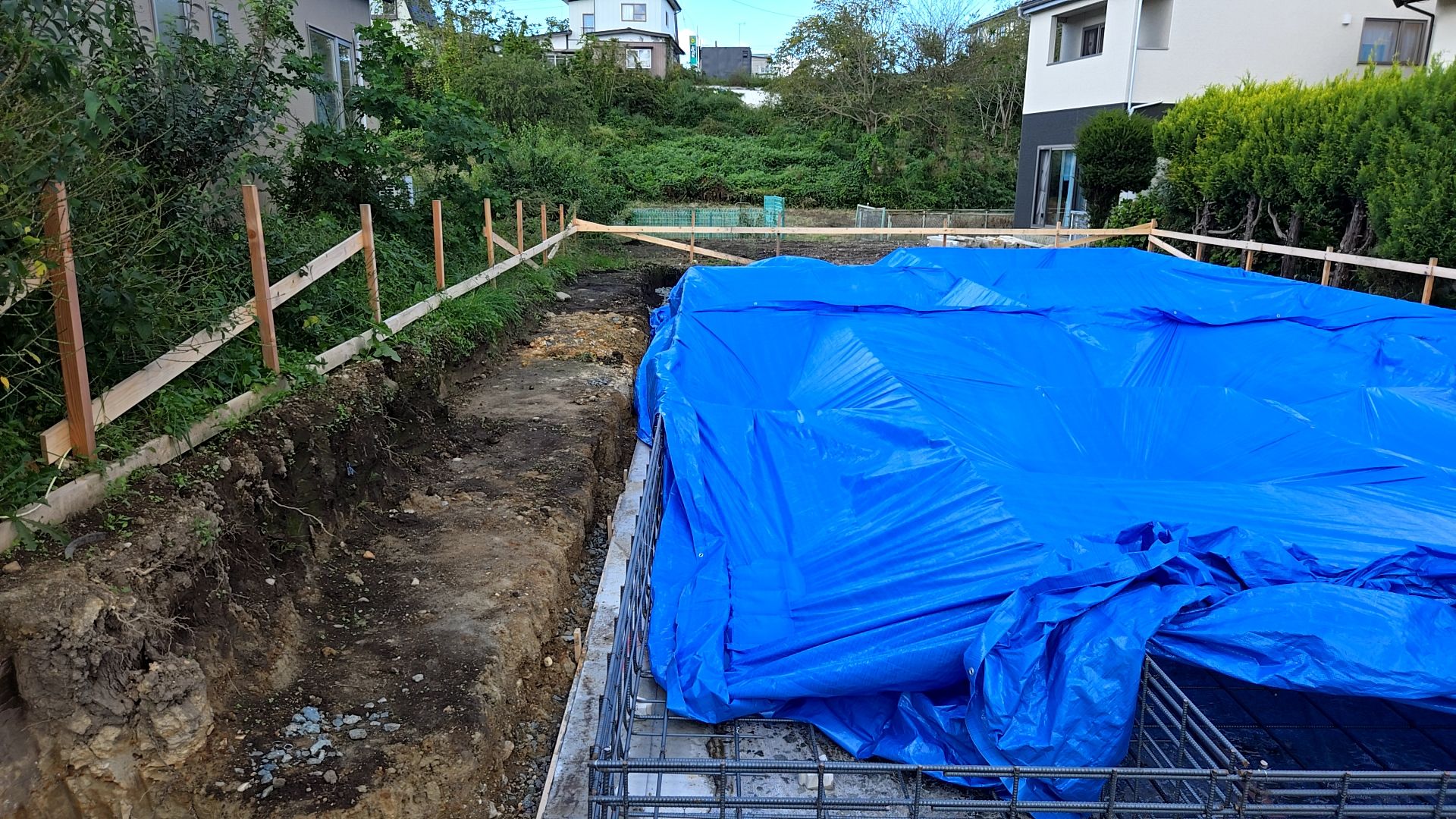 配筋工事が再開された様子です。